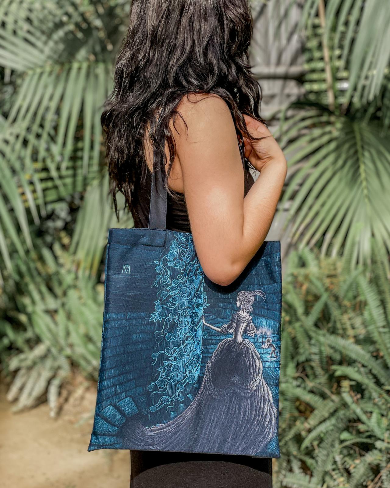 Bolsa Tote Bag - "Explorando la mansión" La Bella y la Bestia, de Villeneuve