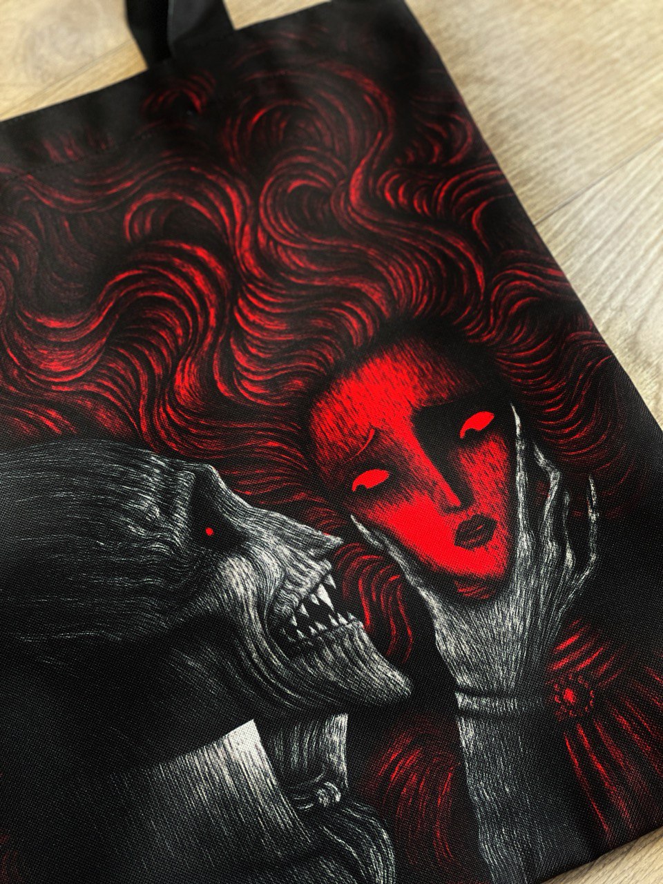 Bolsa Tote Bag - "El Festín de Sangre" de James Malcolm Rymer