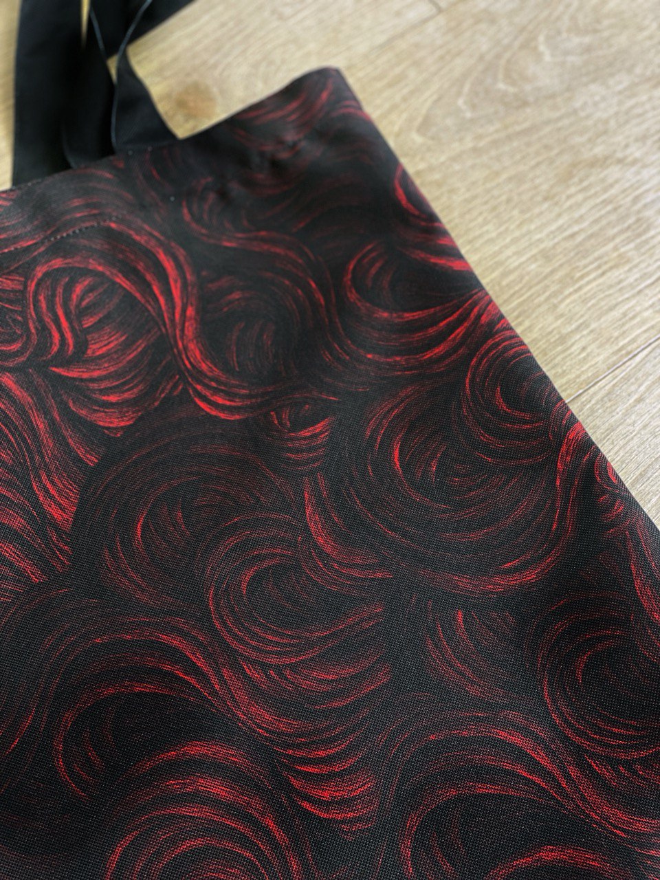 Bolsa Tote Bag - "El Festín de Sangre" de James Malcolm Rymer